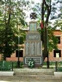 Монумент воякам ОУН-УПА в Єзуполі