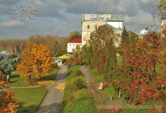 Тернопільський замок, серце обласного центру. 28 жовтня 2006 р.