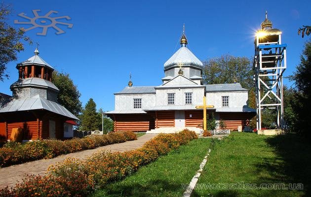 Церква св. Миколая (УПЦ КП) у Снятині. 9 жовтня 2012 р.