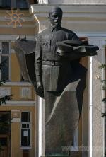 Пам'ятник Дмитру Вітовському.