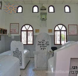 Besht's tomb