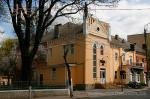 Vinnycia je mesto v Ukrajine na rieke Južný Bug a administratívne centrum Vinnyckej oblasti. Žije tu asi 362 201 obyvateľov