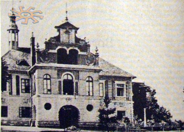 Палац Генрика Родаковського у Бортниках авторства Юліана Захаревича.