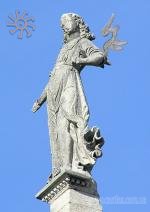 Ангел на вершечку костела Лаврентія. Фото від Ігоря Хоми