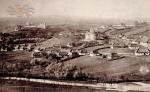 Церква і майже цілий замок у Сутківцях. 1900-1902 рр.