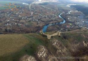 Les ruines du château de Koudryntsi