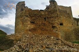 1 серпня 2011 р. впала башта Денна з західної сторони Старої Фортеці