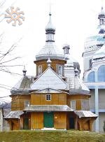 Дерев'яна Введенська церква у Тисові на долинщині