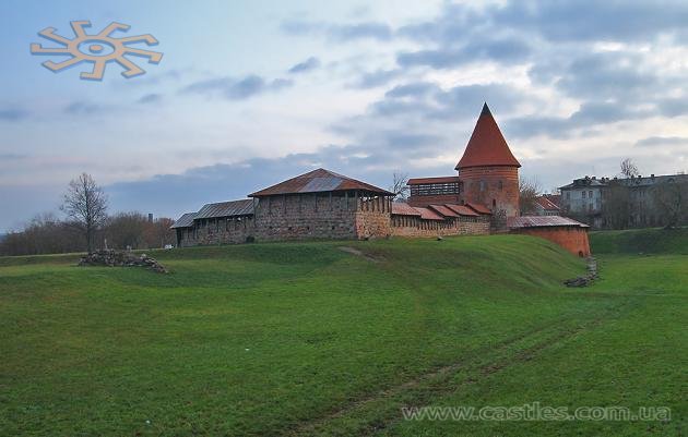 Каунаський замок раннім ранком 10 грудня 2011 р.