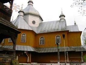 Церква в Ясениці-Замковій