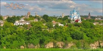 Панорама старого міста з Зіньківець
