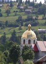 Slavske este un oraş în regiunea Livov din vestul Ucrainei