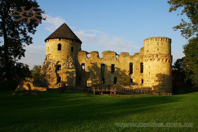 Замок в Цесісі (Литва). Cēsu pilsdrupas.