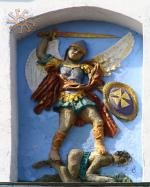 Фігура архангела Михайла з церкви у селі Зубрець