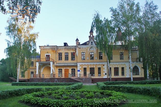 Парковий фасад палацу Глібова в Бобровиці (Чернігові).