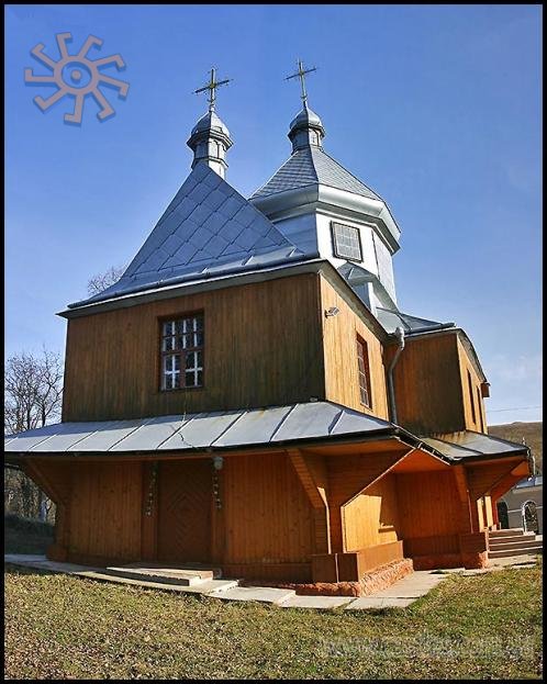 Покровська церква в селі Чехів.