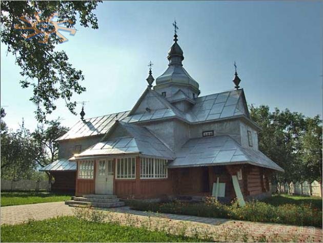 Храм у Черганівці, 2007 рік.