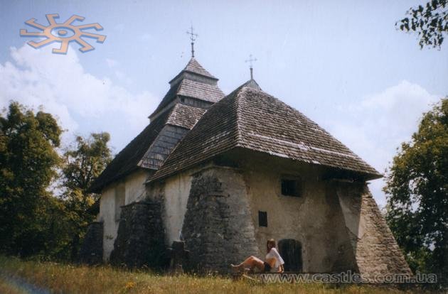 Старовинна церква в Чесниках на Рогатинщині  Cześniki