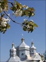 Кінець квітня - самий час для відвідин Перегінська.