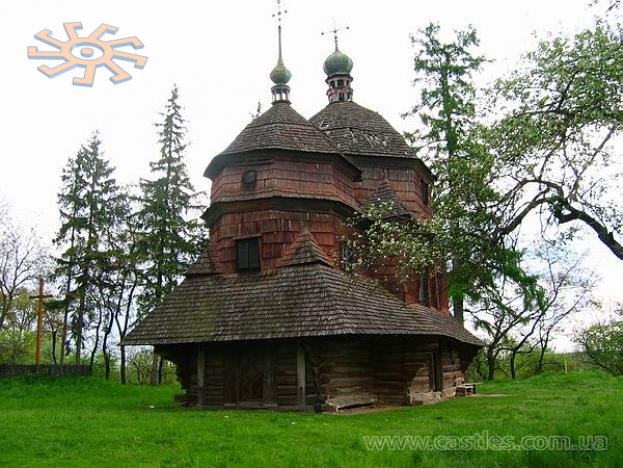 Троїцька дерев'яна церква в місті Комарно