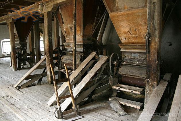 Всередині млина у Кружківцях збереглося старовинне австро-угорське обладнання.