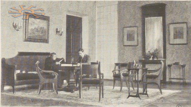 Салон палацу в Олексіївці