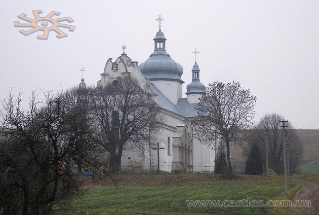 Так костел у Віцині (1926) став церквою в Смереківці. Фото Ігоря Скальського, листопад 2006 р.