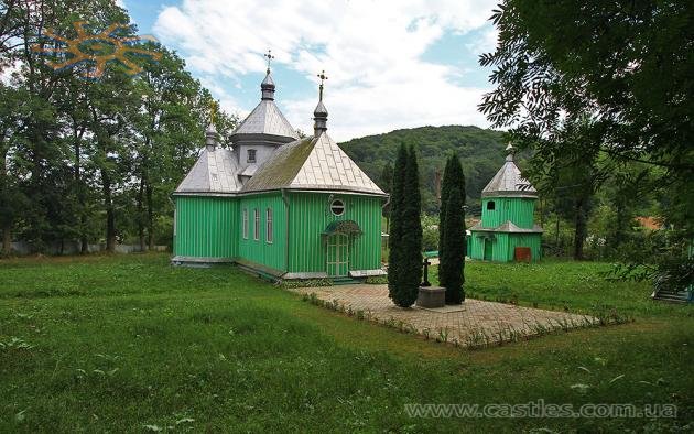 Миколаївська (стара) церква з 1889 р. у Стрілецькому Куті.