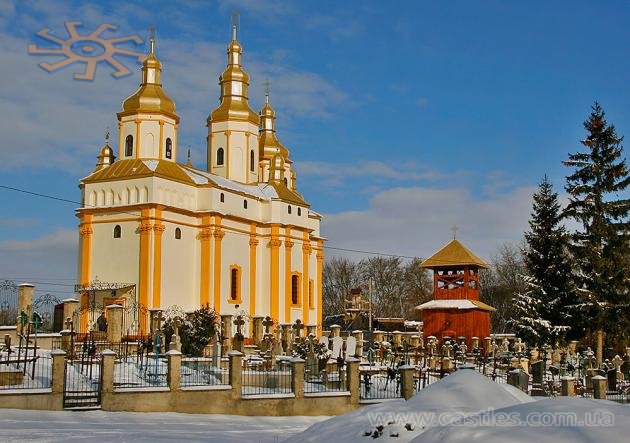 Гореча, монастирська церква у стилі козацького бароко. 17 січня 2009 р.