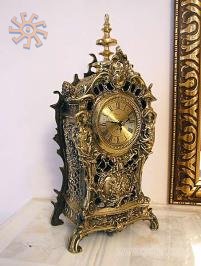Годинник в палаці в Качанівці