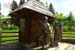 Пам'ятник заробітчанам в Колочаві