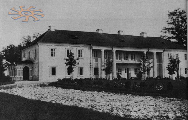 Так виглядав палац Дверницького в Заваллі до 1914 р. Симпатичний.