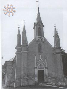 Костел в Завалові. Вид до 1939 р.